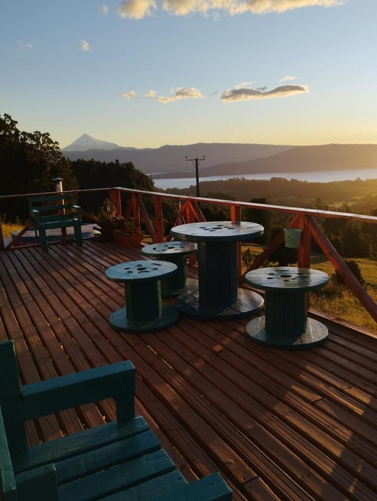 Puyehue, Vista Lagos